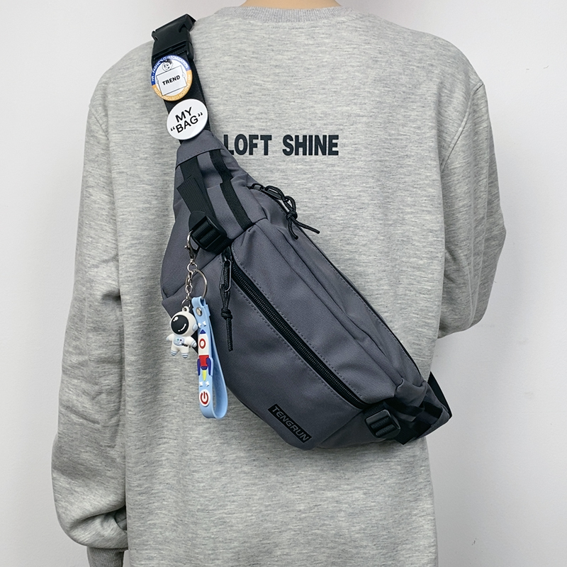 Gray for two badges and astronauts